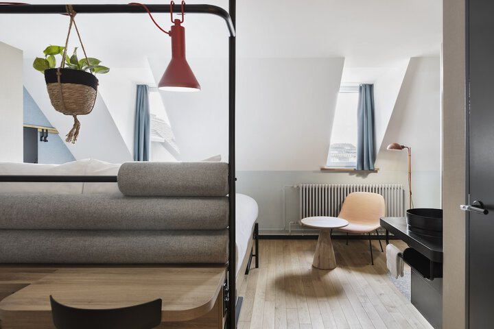 Room 51 of 72