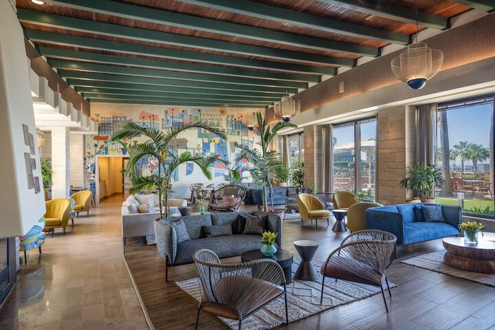 Hotel Lobby