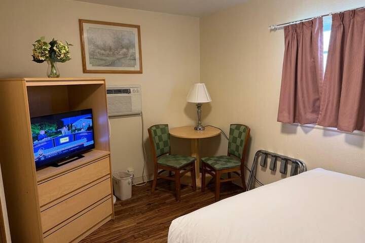 Room 21 of 46