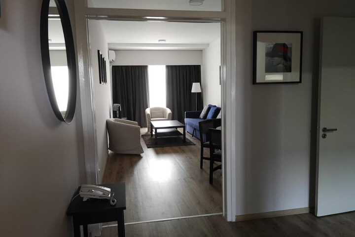 Room 10 of 45