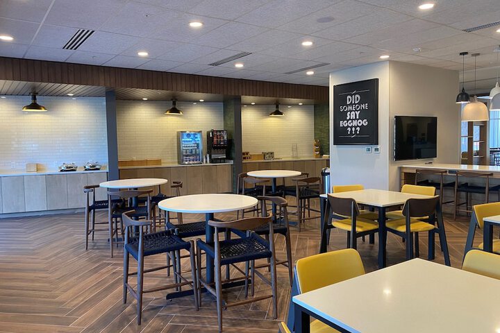 Breakfast area