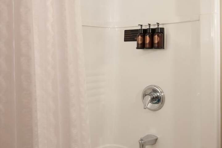Clean Restrooms