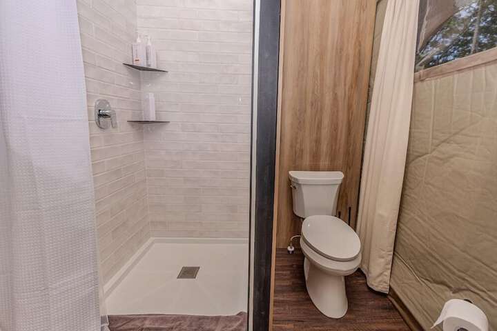Room 127 of 136