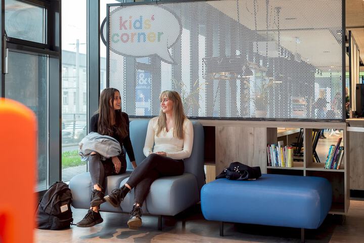 Guest Lobby