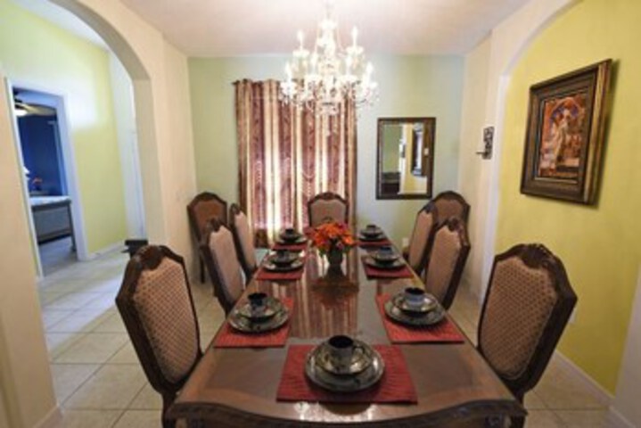 Room 9 of 29