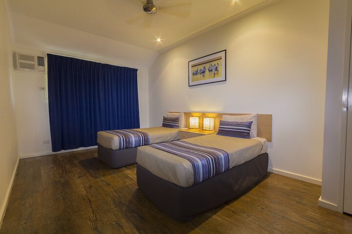 Room 2 of 46