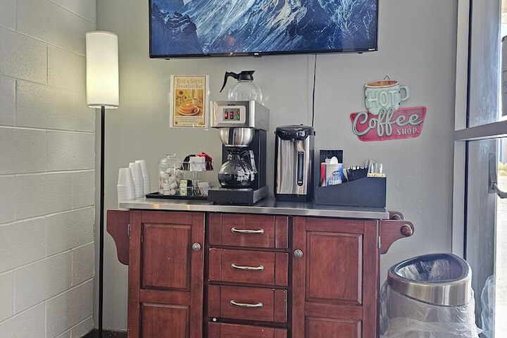 Hotel Interior 4 of 119