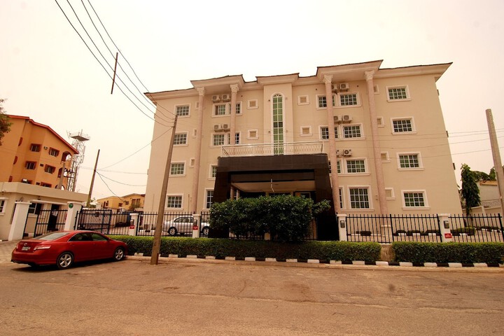 Belvoir Hotel