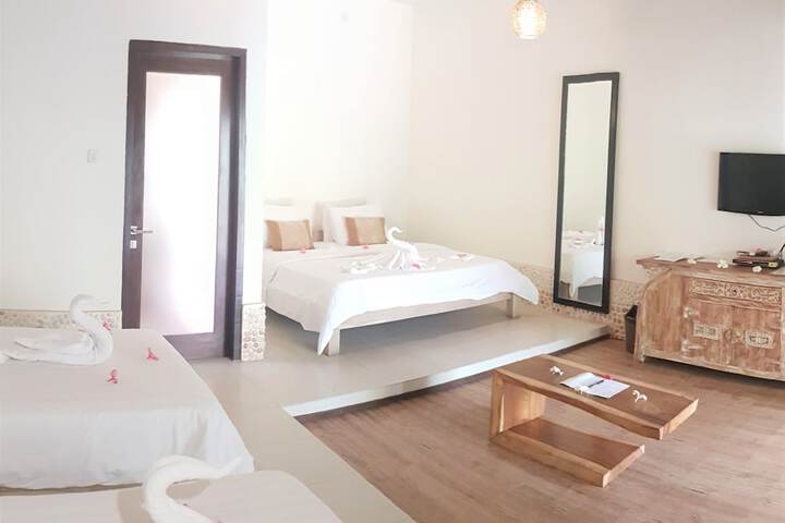 Room 10 of 82