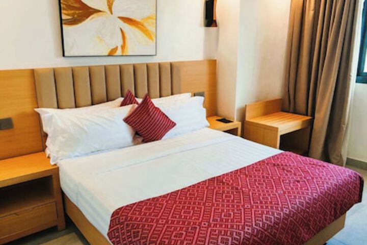 Room 5 of 29