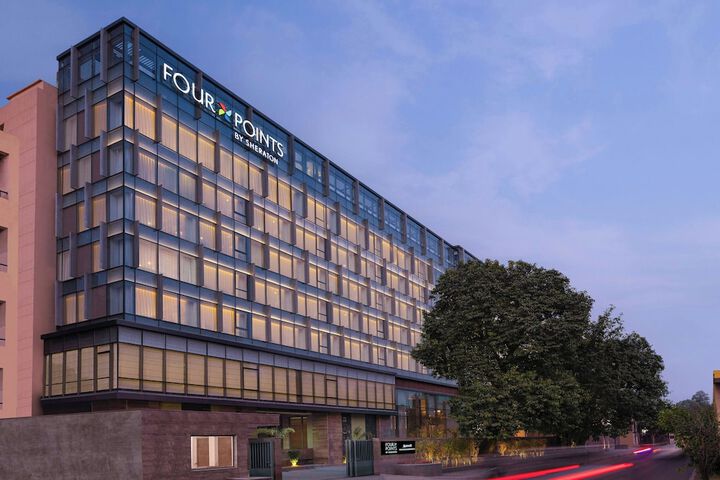 Four Points by Sheraton Amritsar Mall Road
