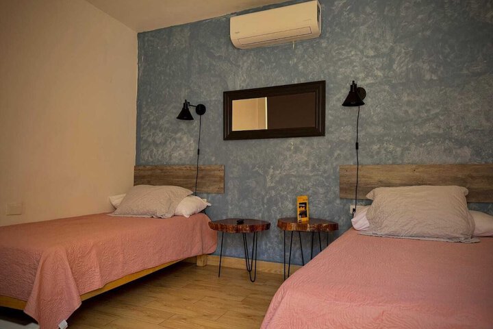 Room 3 of 17