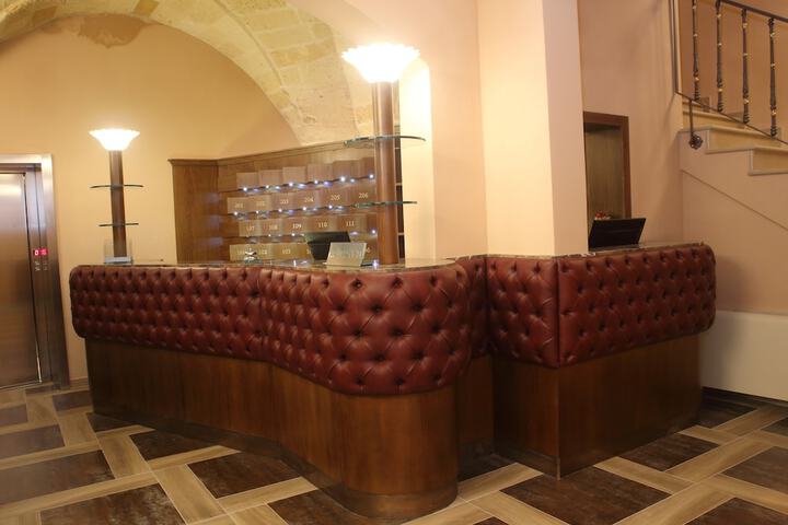Hotel 2 of 39