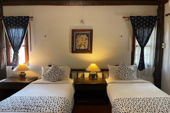 Room 10 of 53