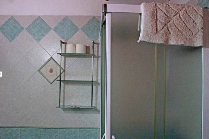Room 23 of 41