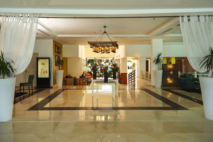 Lobby Photos