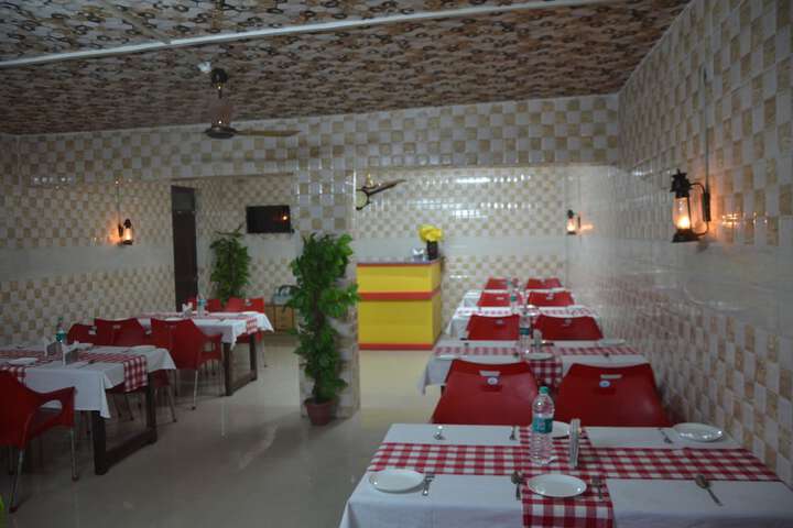 Dining 65 of 121