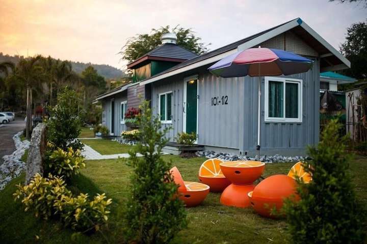 Photo of Crystal Box Hotel