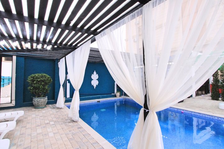Pool 49 of 66