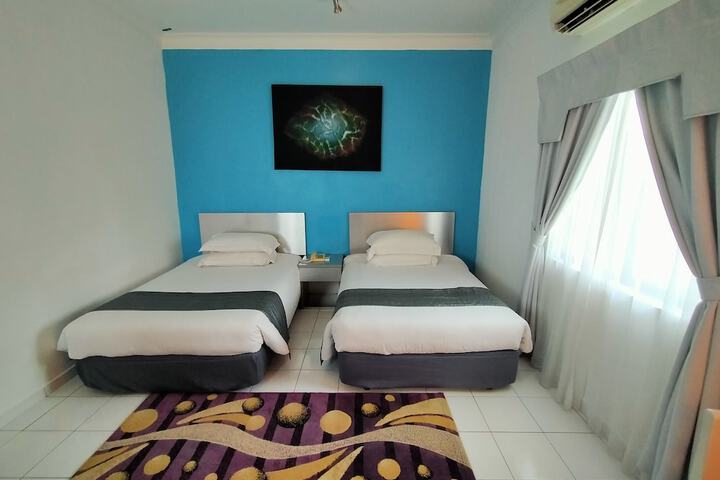 Room 17 of 75