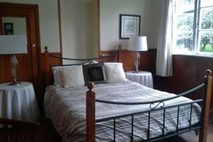 Room 44 of 73