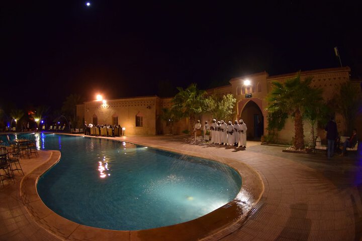 Pool 19 of 42