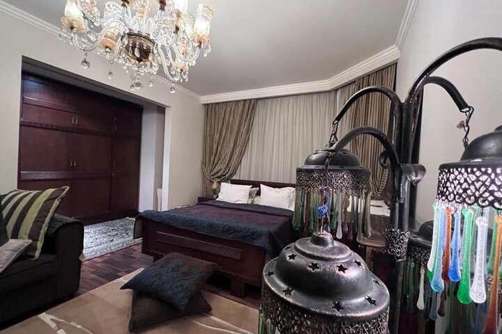 Room 26 of 47