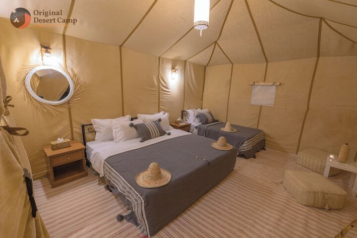 Room 10 of 38