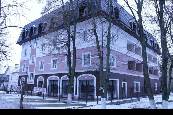 Hotel 103 of 106