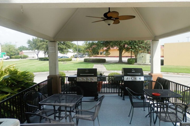 BBQ/picnic area