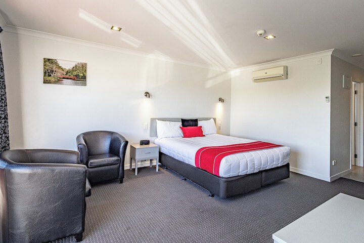 Room 13 of 47