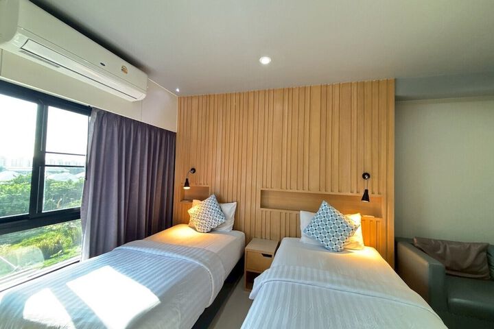 Room 47 of 101
