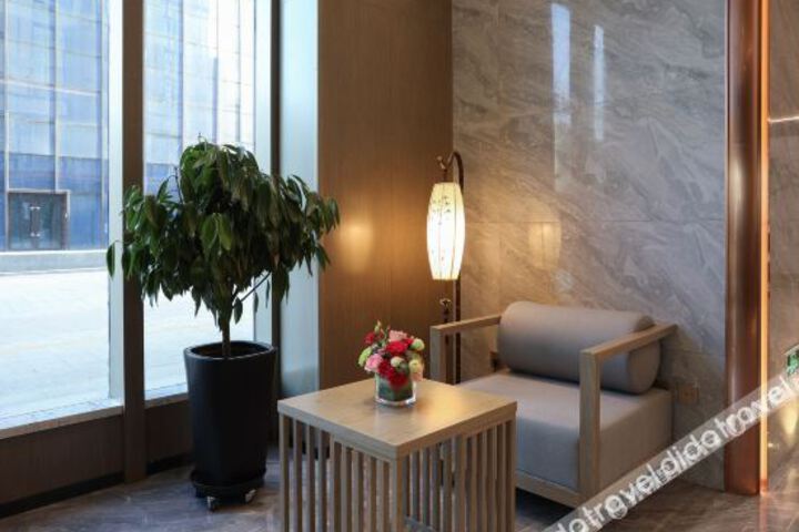 Hotel Interior 7 of 16