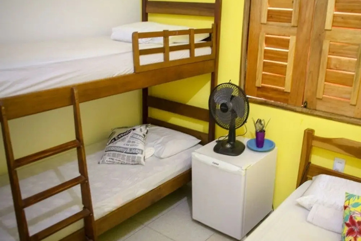 Room 4 of 20