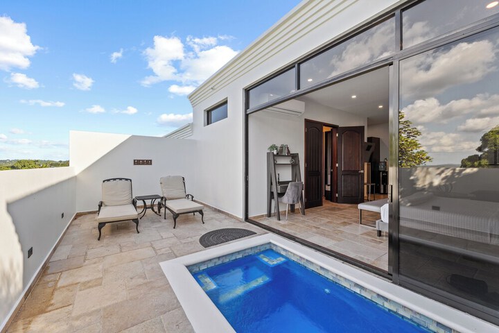 Pool 48 of 65