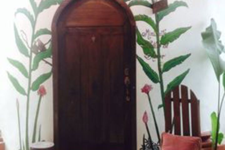 Room 25 of 44