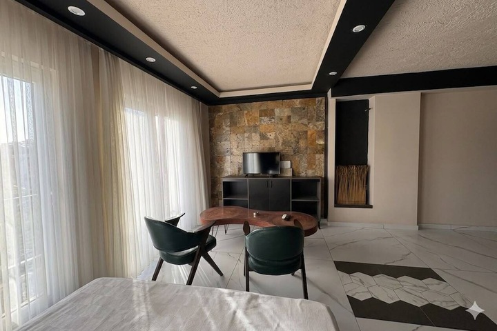 Room 3 of 26