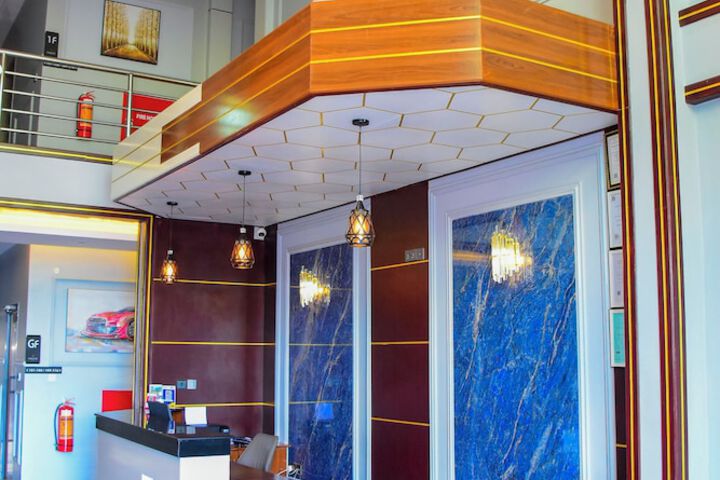 Hotel Interior 7 of 97