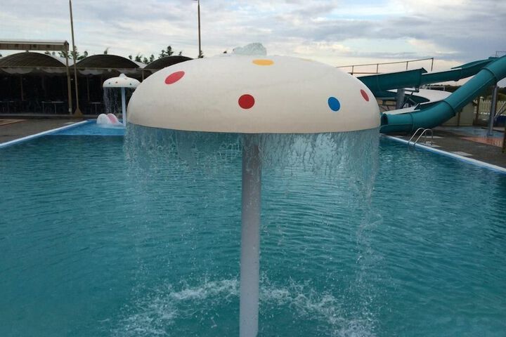Pool 37 of 66