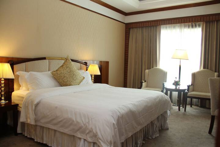 Room 29 of 103