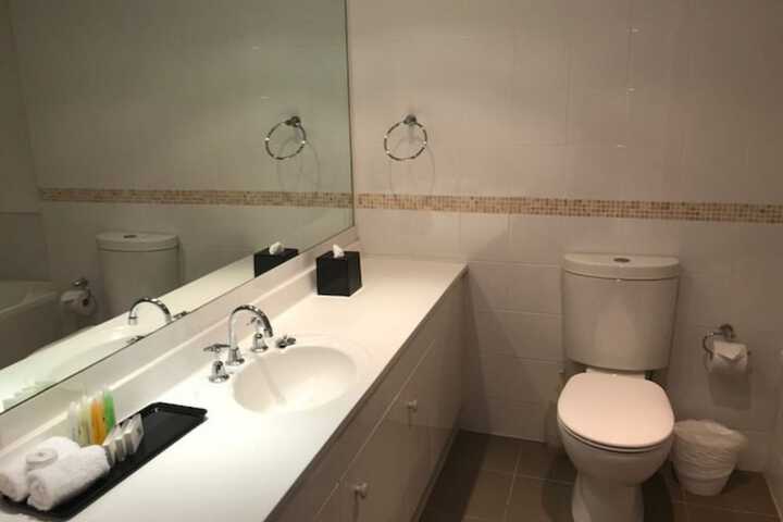 Room 109 of 136