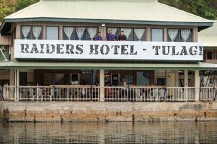 Photo of Raiders Hotel