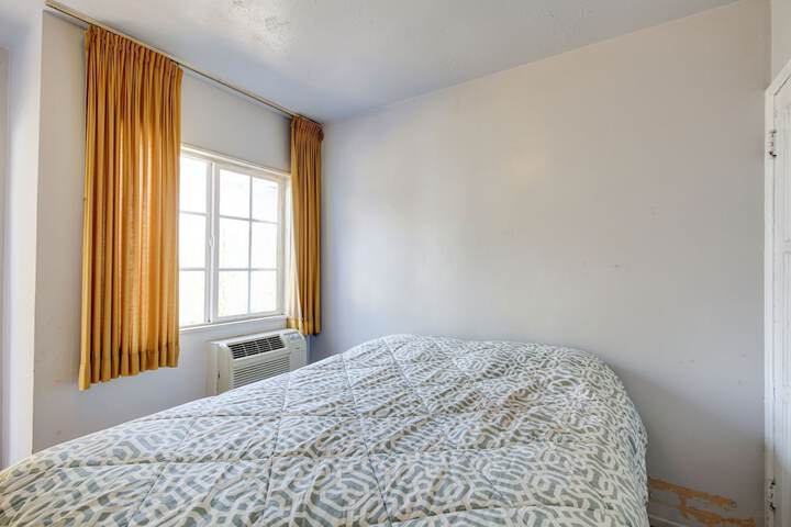 Room 7 of 47