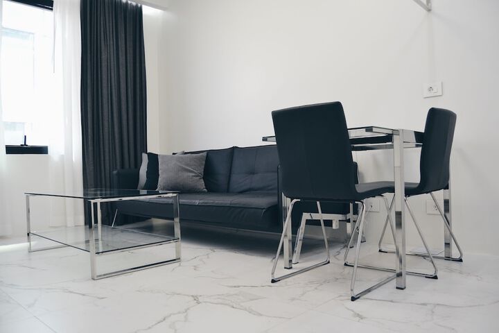 Room 42 of 68
