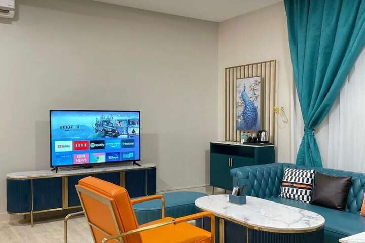 Room 15 of 61