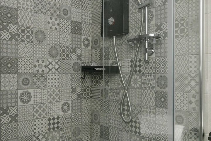Room 35 of 48