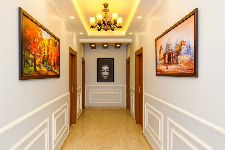 Hotel Interior 4 of 80