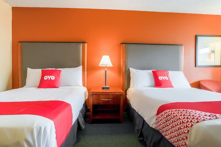 Room 10 of 40