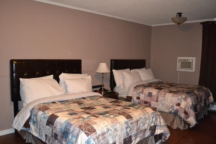 Room 14 of 34