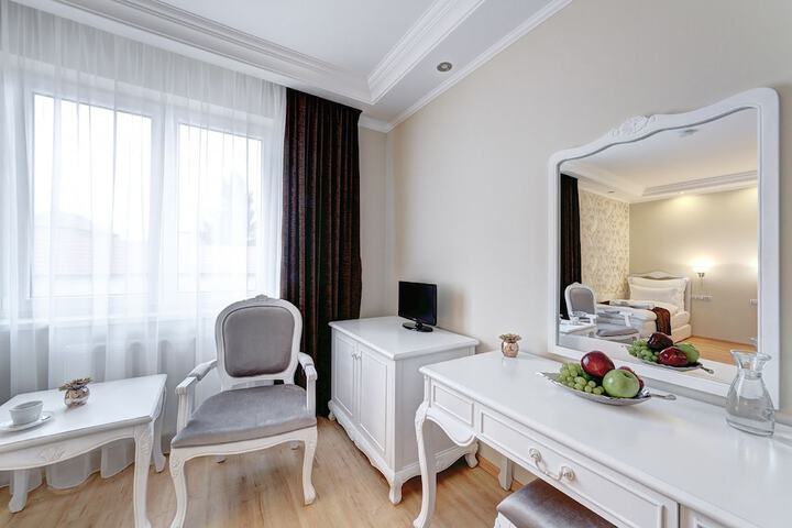 Room 22 of 51